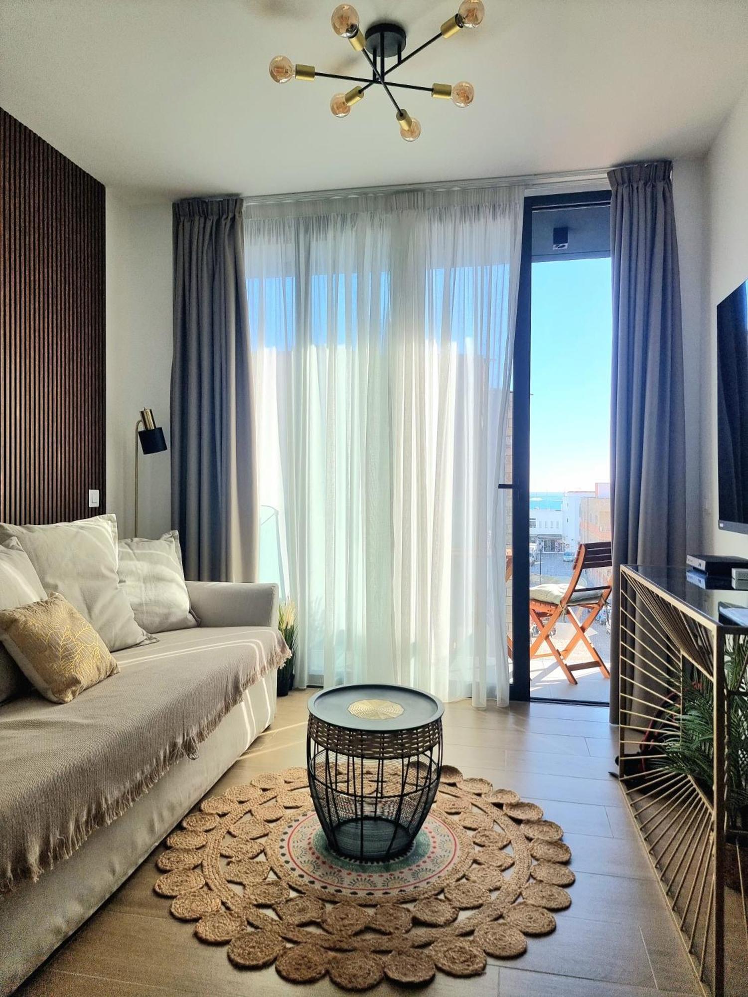 Luxury Penthouse Valentin With Jacuzzi Corralejo